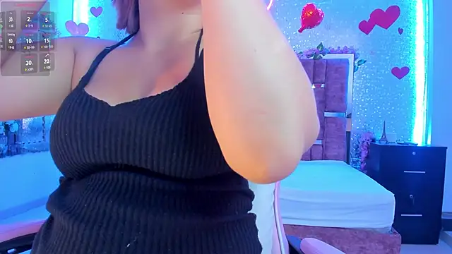 AlessiaDouce online show from 02/18/25, 08:14