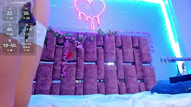 AlessiaDouce online show from 03/11/25, 08:42