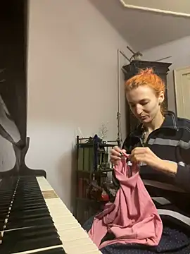 IngridMayer online show from 12/20/24, 06:02