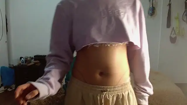 Snapshot of fenixmfx19 chatting on 02/25/25, 11:11 fenixmfx19 online show from 02/25/25, 11:11