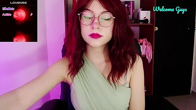 Celeste Ford 18 online show from 11/28/25, 01:47