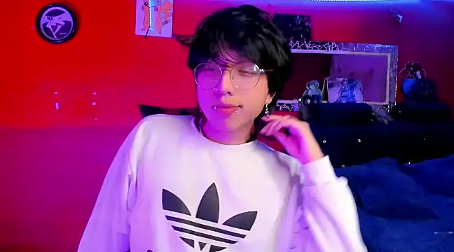 Snapshot of AnggelONfiree chatting on 12/19/24, 01:50 AnggelONfiree online show from 12/19/24, 01:50