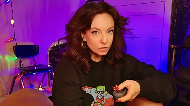 Snapshot of Evagirl88 chatting on 12/24/24, 05:05 Evagirl88 online show from 12/24/24, 05:05