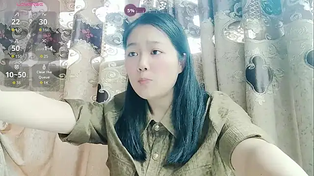 luoxuwen online show from 04/11/26, 07:45