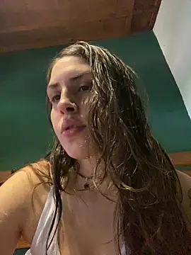 isadelasestrellas online show from 12/17/25, 08:48