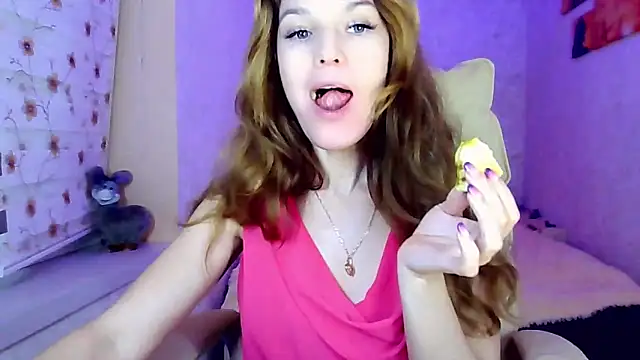 impossibleluna online show from 12/13/25, 07:53