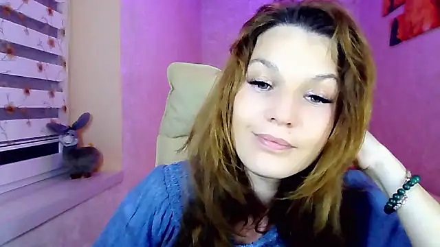 impossibleluna online show from 05/30/26, 07:00