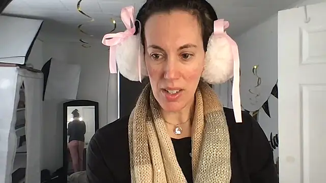 BonfireBonnie online show from 02/20/25, 02:13