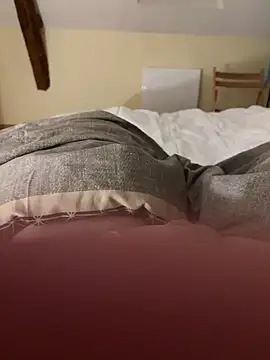 Snapshot of krov chatting on 12/30/24, 09:50 krov online show from 12/30/24, 09:50