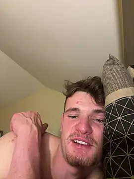 Snapshot of krov chatting on 01/15/25, 10:13 krov online show from 01/15/25, 10:13