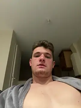 Snapshot of krov chatting on 01/22/25, 07:24 krov online show from 01/22/25, 07:24