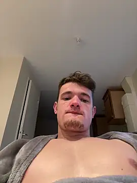 Snapshot of krov chatting on 02/01/25, 07:47 krov online show from 02/01/25, 07:47