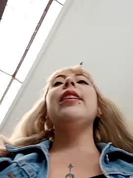 madelaine- online show from 03/04/25, 06:18