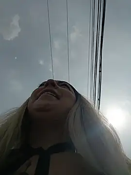 madelaine- online show from 11/06/25, 06:53