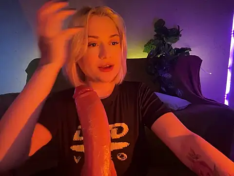 DaisyBooom online show from 05/22/26, 06:46