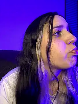 valentina jonnes1 online show from 01/11/26, 03:44