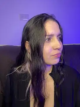 valentina jonnes1 online show from 04/26/26, 03:37