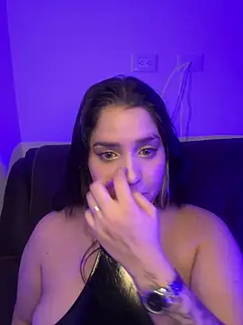 Snapshot of valentina_jonnes1 chatting on 07/16/26, 04:51 valentina jonnes1 online show from 07/16/26, 04:51