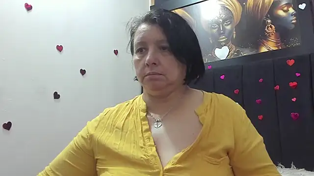 Evaaross 2345 online show from 03/26/26, 02:00