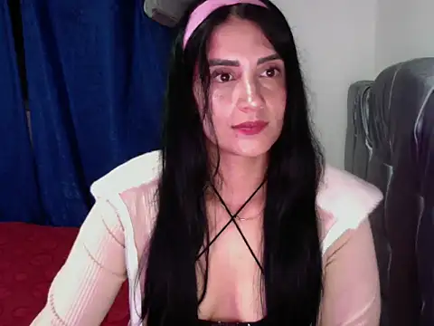 Snapshot of BulmaStar chatting on 06/11/26, 02:53 BulmaStar online show from 06/11/26, 02:53