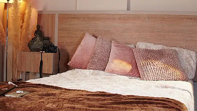 Snapshot of AliceShazaham_ chatting on 02/01/26, 07:07 AliceShazaham online show from 02/01/26, 07:07