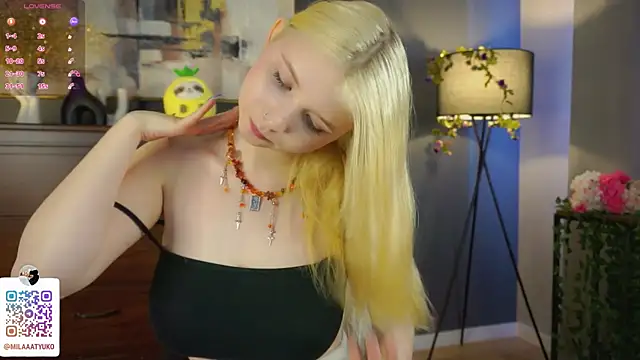 DaisyElmers online show from 03/04/25, 06:37