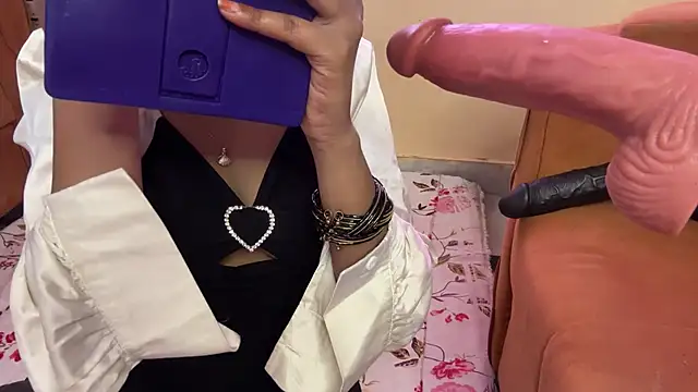 Sheela oshovadi online show from 01/18/26, 08:07