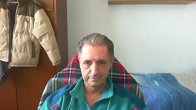 lliuk70mi online show from 03/31/26, 12:27