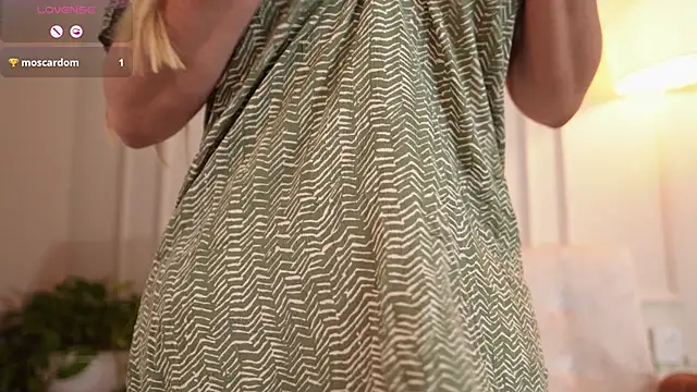 Tiffany Sims1 online show from 02/12/26, 03:07