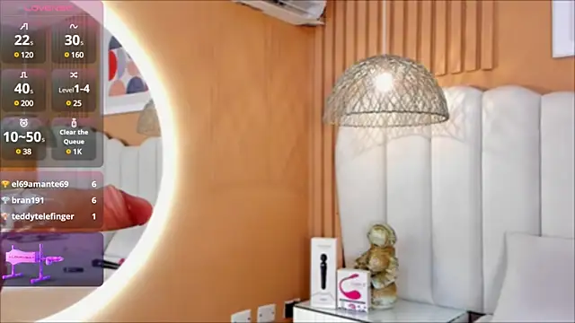 zia cooper online show from 02/07/25, 09:37