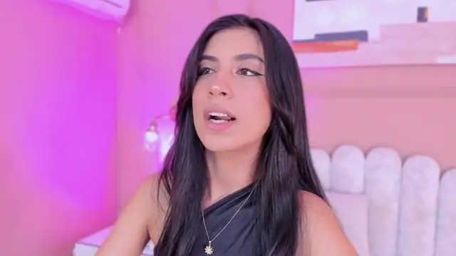 zia cooper online show from 03/18/26, 07:28