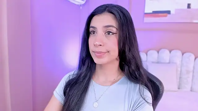 zia cooper online show from 03/24/26, 07:52