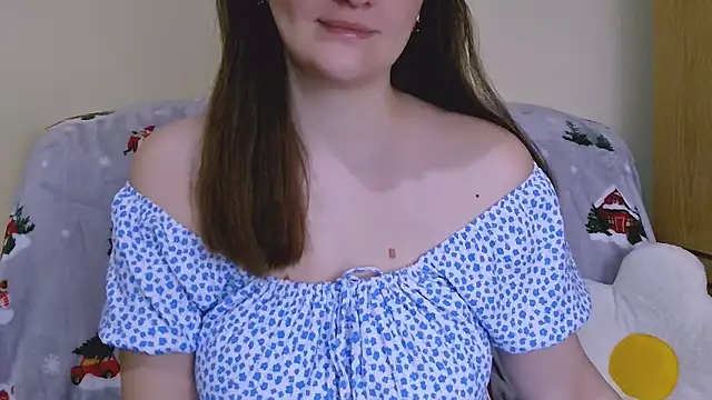 ChubbyMaia online show from 01/02/25, 03:05