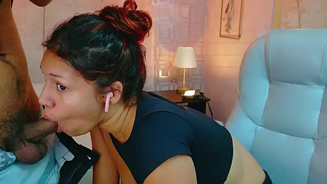 Annyeli online show from 11/02/25, 02:41