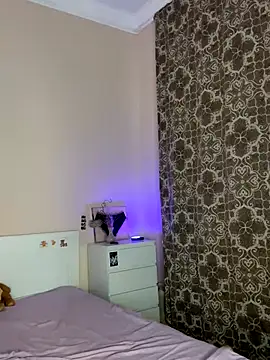 bigbabykiki online show from 11/08/25, 03:23