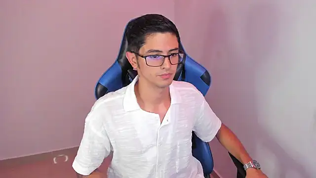 Ethan Sai    online show from 01/11/25, 09:15