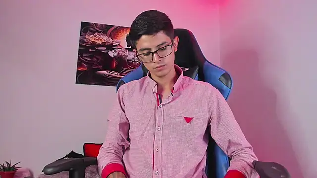 Ethan Sai    online show from 02/07/25, 11:45