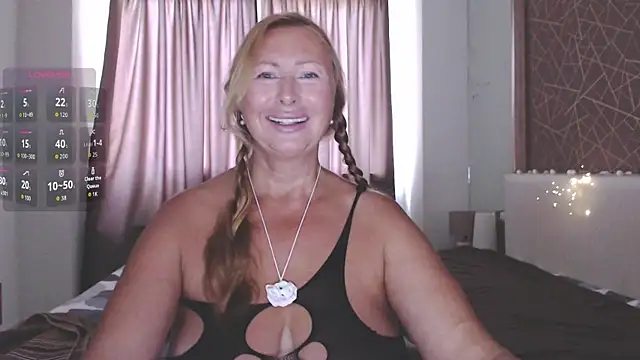 Snapshot of _Monika_sun_ chatting on 05/26/26, 01:34 Monika sun online show from 05/26/26, 01:34