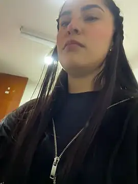 CAM 21X online show from 03/19/25, 01:07