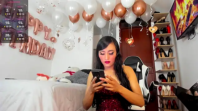 SophieBaker   online show from 11/03/25, 04:14