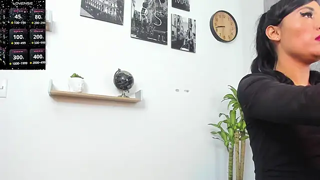 SophieBaker   online show from 01/11/26, 01:43