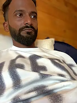 Snapshot of bigfatdick111 chatting on 02/21/26, 07:20 bigfatdick111 online show from 02/21/26, 07:20