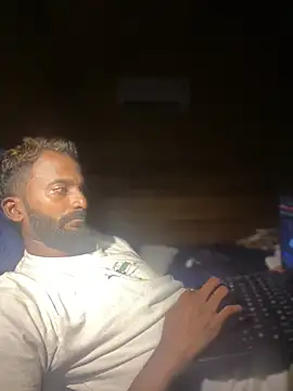 Snapshot of bigfatdick111 chatting on 03/04/26, 06:47 bigfatdick111 online show from 03/04/26, 06:47