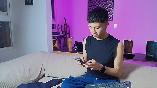 Justyn Ross online show from 09/11/25, 12:44