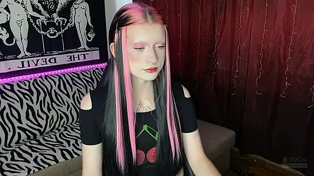 Snapshot of Vailyreb_ chatting on 02/19/25, 09:06 Vailyreb online show from 02/19/25, 09:06