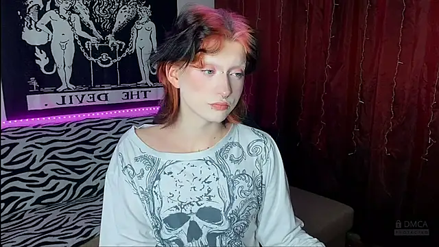 Snapshot of Vailyreb_ chatting on 02/24/25, 06:36 Vailyreb online show from 02/24/25, 06:36