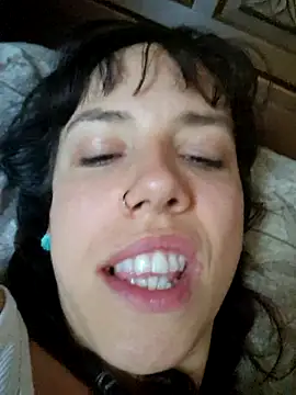 Lyrass online show from 12/16/25, 09:47