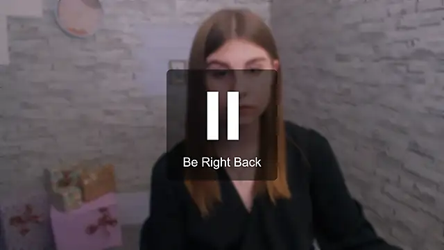 Snapshot of Sweet_Doll_Luna chatting on 12/26/24, 01:54 Sweet Doll Luna online show from 12/26/24, 01:54