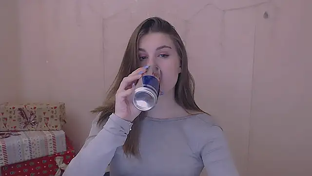 Snapshot of Sweet_Doll_Luna chatting on 01/09/25, 12:41 Sweet Doll Luna online show from 01/09/25, 12:41