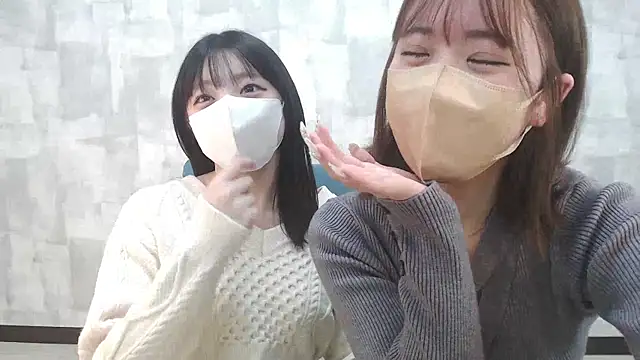 LOVE MOMO LOVE online show from 01/06/25, 12:02